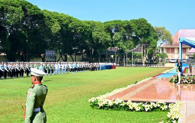 Presiden Prabowo Subianto memimpin upacara peringatan Hari Kesaktian Pancasila Tahun 2025 yang digelar di Monumen Pancasila Sakti, Lubang Buaya, Jakarta, pada Rabu, 1 Oktober 2025. Foto: BPMI Setpres/Cahyo