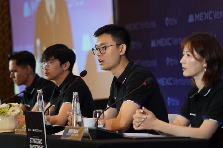 Chief Marketing Officer TRIV Jordan Simanjuntak, Chief Executive Officer & Founder TRIV Gabriel Rey, Director of Investment MEXC Ventures Leo Zhao dan Vice President MEXC Ventures Kristina X. Foto: dok Istimewa.