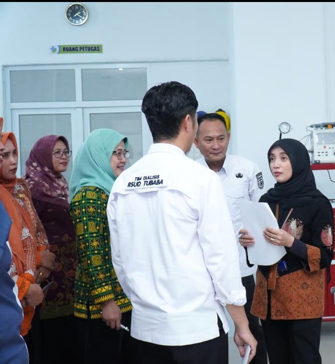 Tenaga kesehatan Kabupaten Tulang Bawang Barat