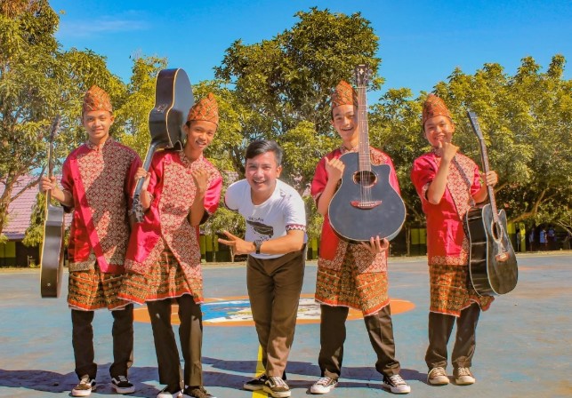 Gitar Klasik Lampung
