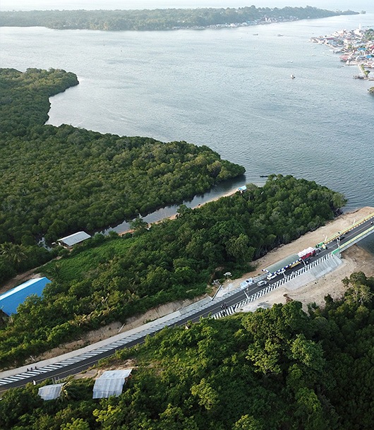 Topografi pesisir Tanimbar