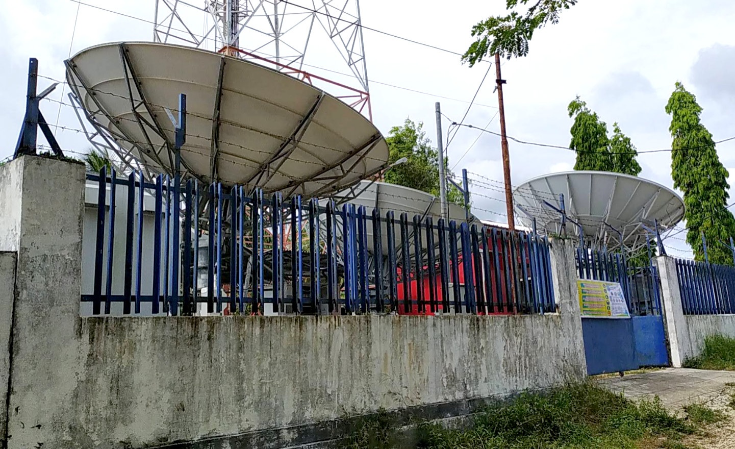 Telekomunikasi dan Kantor Pos Tanimbar
