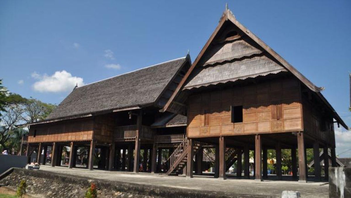 Rumah Adat Mandar